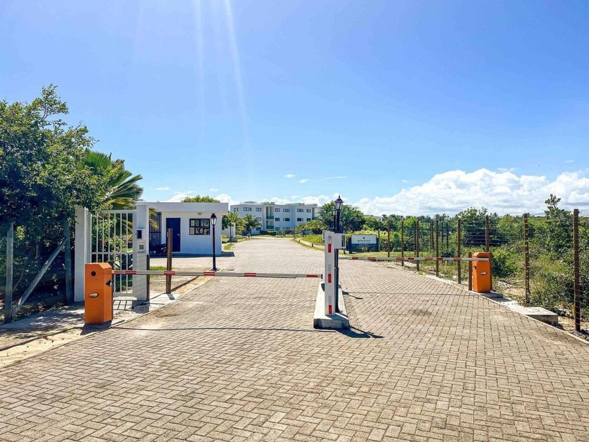 Complexo Iberostar - Praia Do Forte Bahia - Imoveis De Luxo, De 2 E 3 Quartos No Melhor Local Da Praia Do Forte Mata de São João Zewnętrze zdjęcie